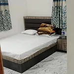 Hotel S.R Royale